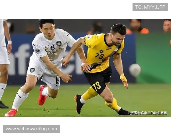 阿尔卡塞尔持续提升进攻优势，助力球队在赛季中实现连胜佳绩