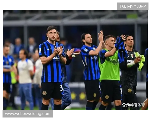 国米三中卫体系越稳越失节奏,攻防转换问题逐步显现 国米三中卫体系越稳越失节奏,攻防转换问题逐步显现