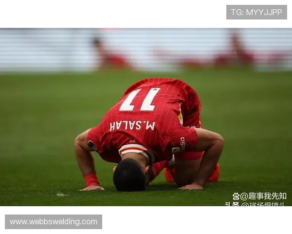 利物浦伤病问题持续,对争冠形势与阵容稳定性形成制约 利物浦伤病问题持续,对争冠形势与阵容稳定性形成制约