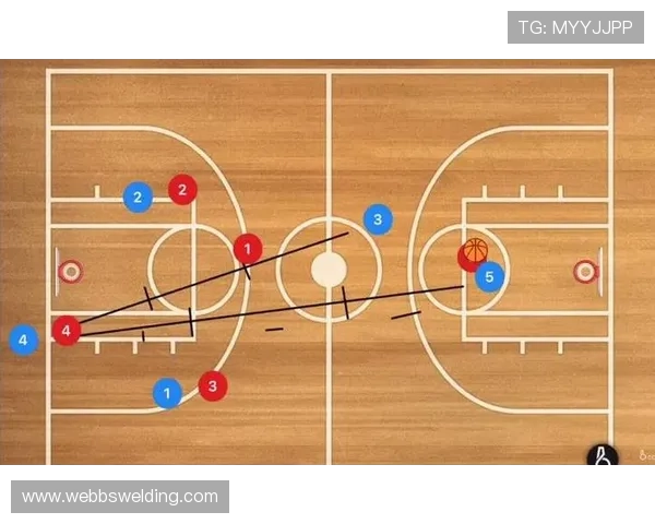 什么是篮球中线规则？关键判罚与实战应用解析